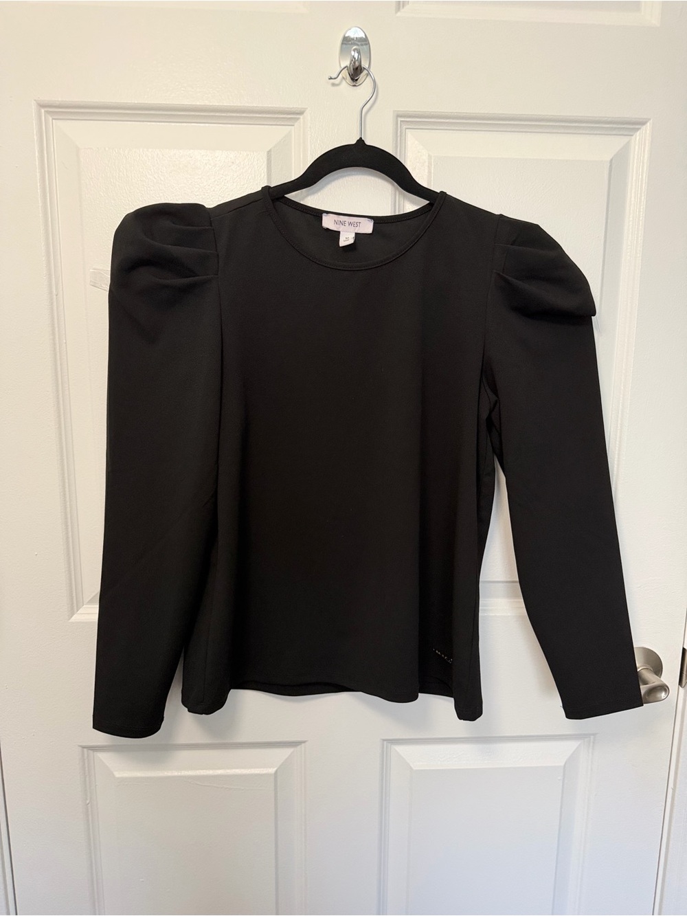 Nine West Black Puff-Shoulder Long Sleeve Top